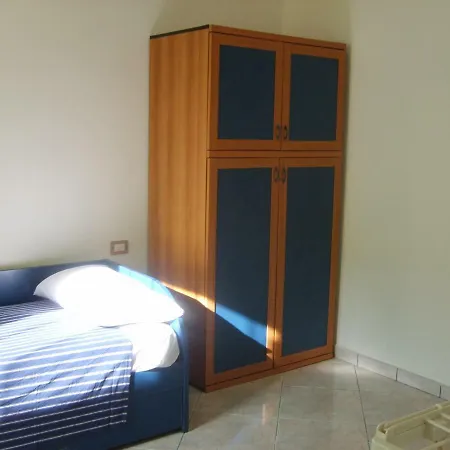 Casa Con Giardino Talava